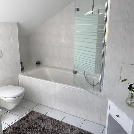 Apartment Am Kienbusch - Suedliche Weinstrasse - Dachgeschoss