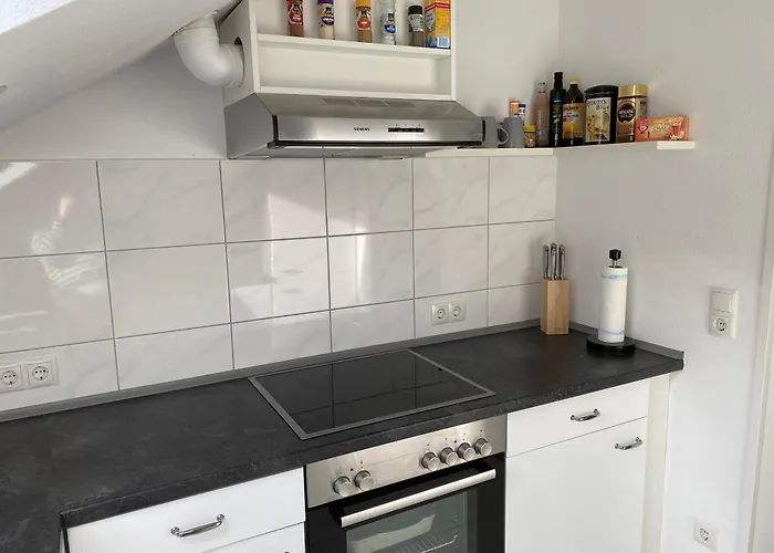 아파트 Am Kienbusch - Suedliche Weinstrasse - Dachgeschoss 안에일러 앰 트리펠스