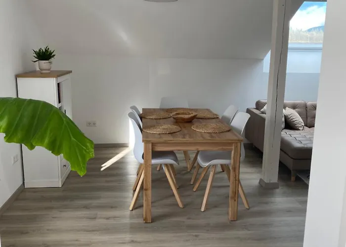 아파트 Am Kienbusch - Suedliche Weinstrasse - Dachgeschoss *