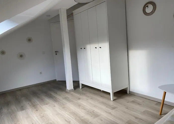 아파트 Am Kienbusch - Suedliche Weinstrasse - Dachgeschoss *